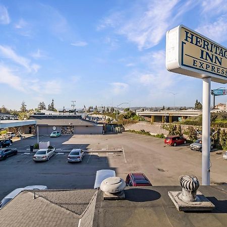 Heritage Inn Express Hayward Dış mekan fotoğraf