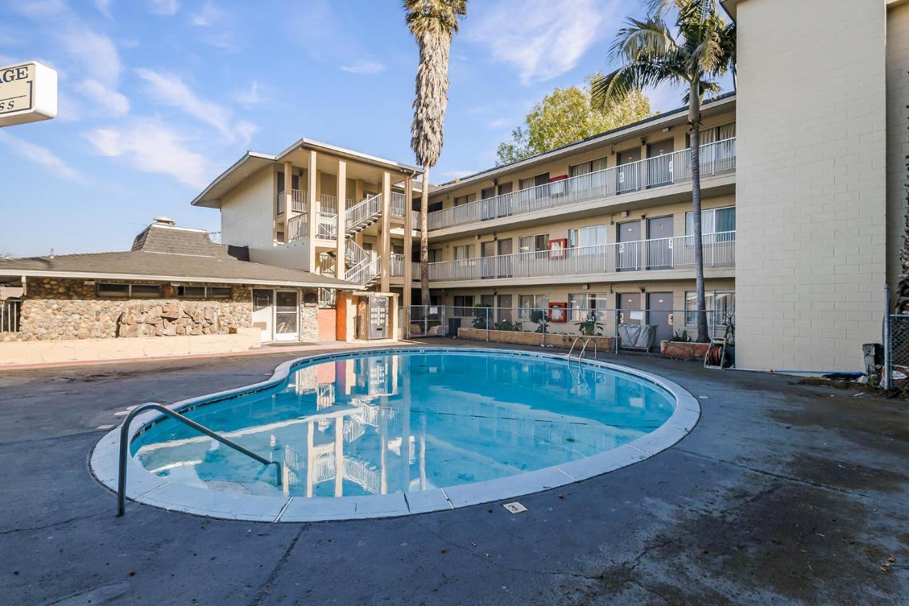 Heritage Inn Express Hayward Dış mekan fotoğraf