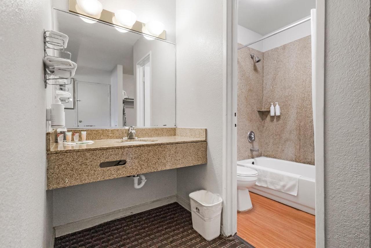 Heritage Inn Express Hayward Dış mekan fotoğraf