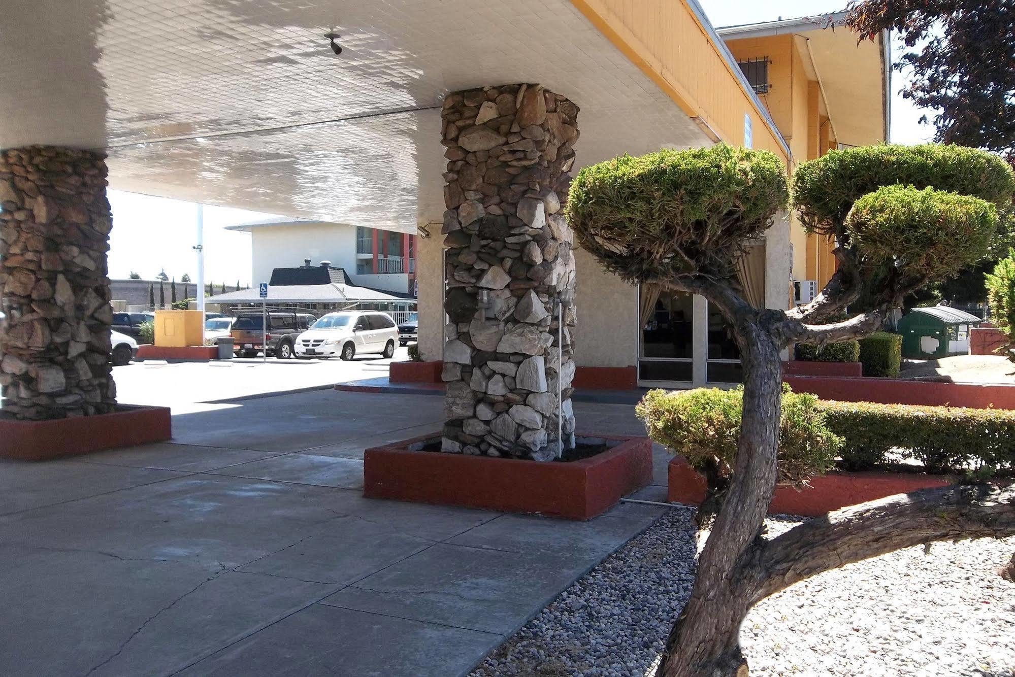 Heritage Inn Express Hayward Dış mekan fotoğraf